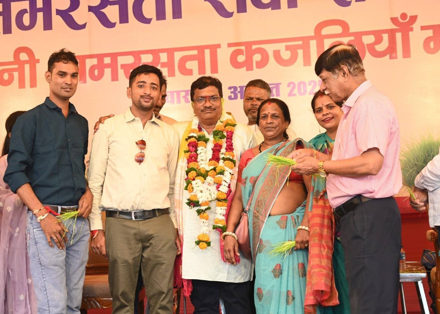 संस्कारधानी समरसता कजलियां महोत्सव 2025 - Photo 24