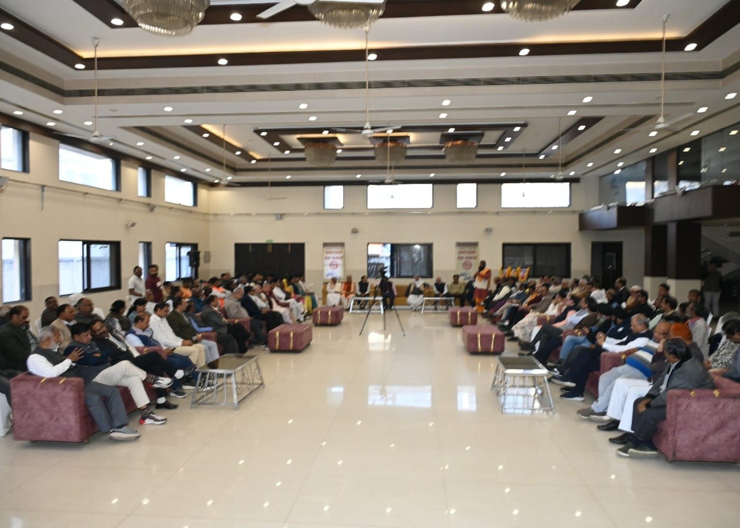 ।। परम पूज्य जगदगुरु रामानंदाचार्य  स्वामी रामभद्राचार्य जी के पावन आगमन पर संस्कारधानी में होगी भव्य, दिव्य श्रीरामकथा।।  - Photo 3