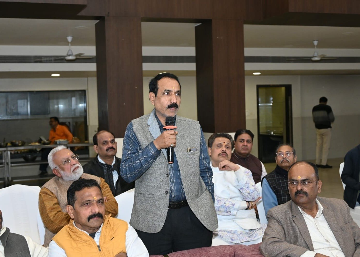 ।। परम पूज्य जगदगुरु रामानंदाचार्य  स्वामी रामभद्राचार्य जी के पावन आगमन पर संस्कारधानी में होगी भव्य, दिव्य श्रीरामकथा।।  - Photo 15